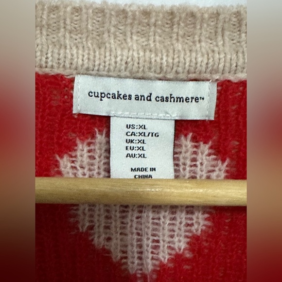 ✨NWT✨ cupcakes & cashmere: Women’s Sweater- Size XL (pit to pit approx 24.5in) - Picture 3 of 7